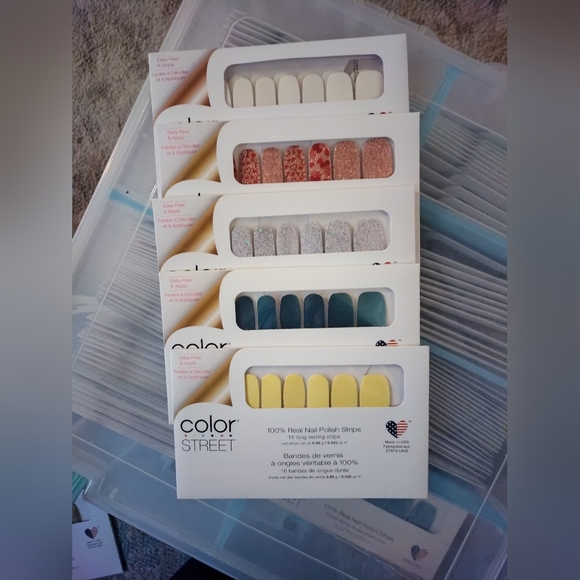 🆕5 Mystery Sets of Colorstreet Dry Nail Polish - Picture 3 of 7
